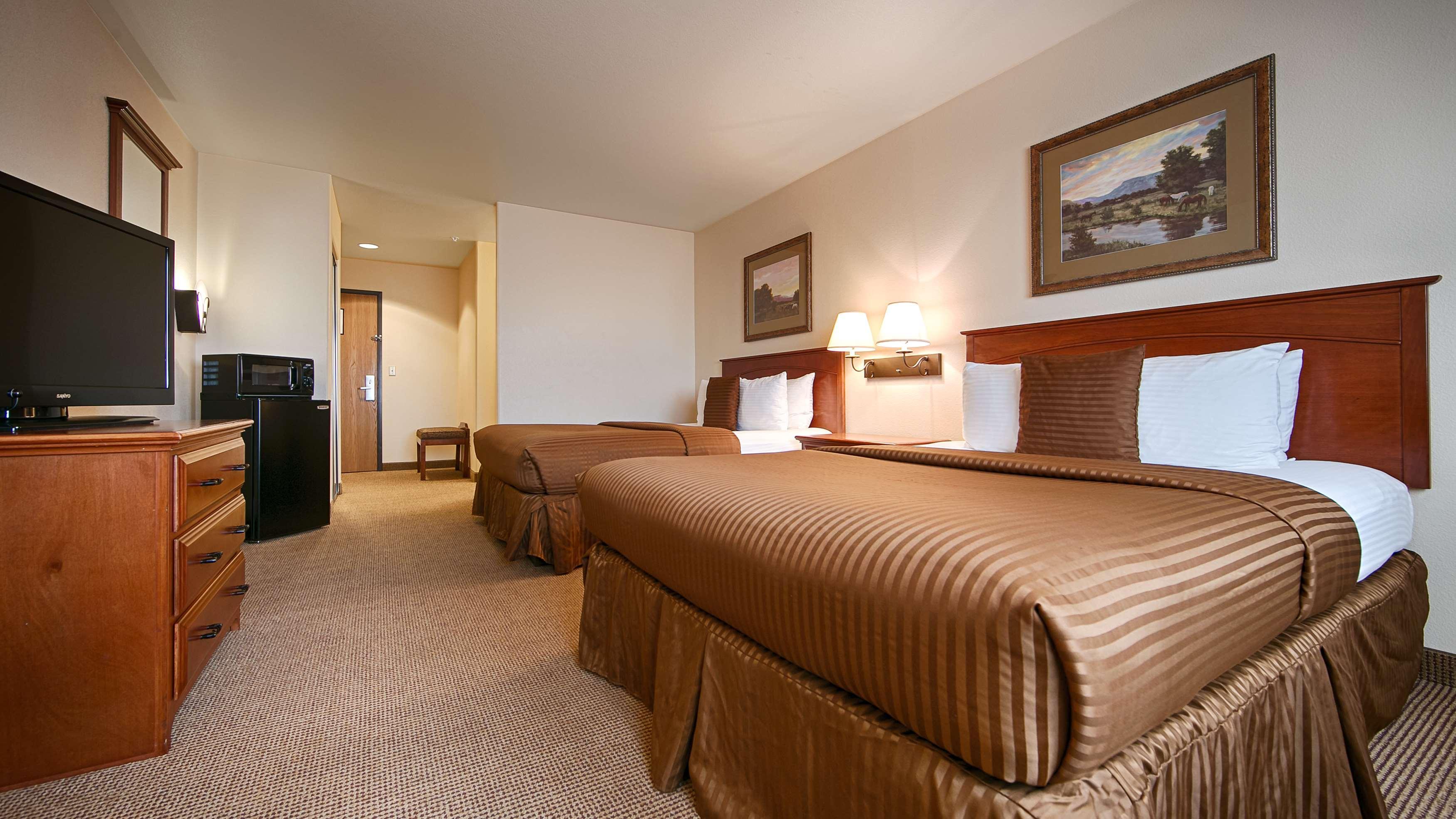 Best Western Territorial Inn And Suites Bloomfield Bagian luar foto
