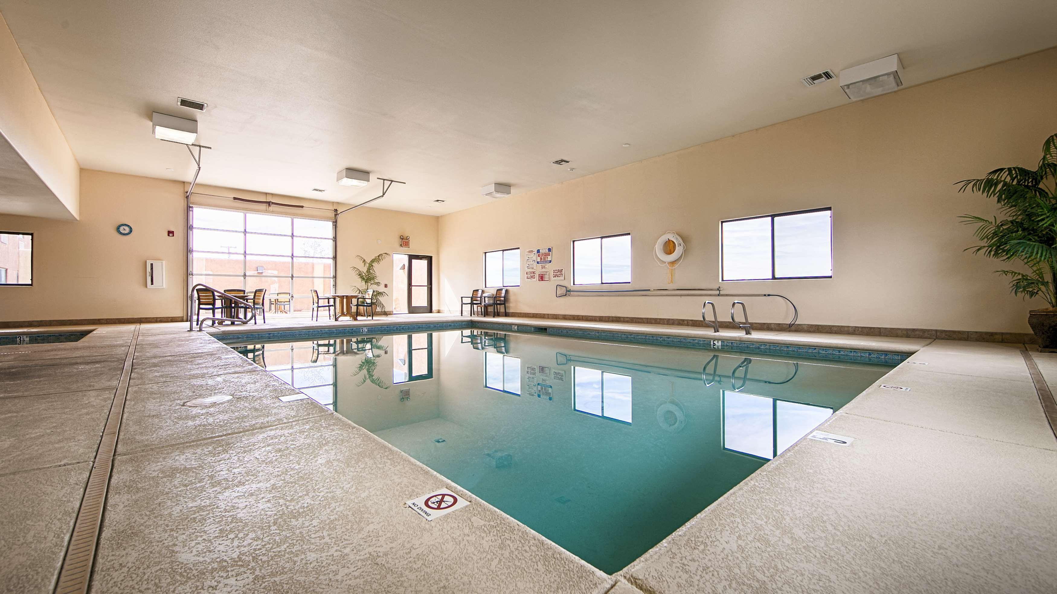 Best Western Territorial Inn And Suites Bloomfield Bagian luar foto